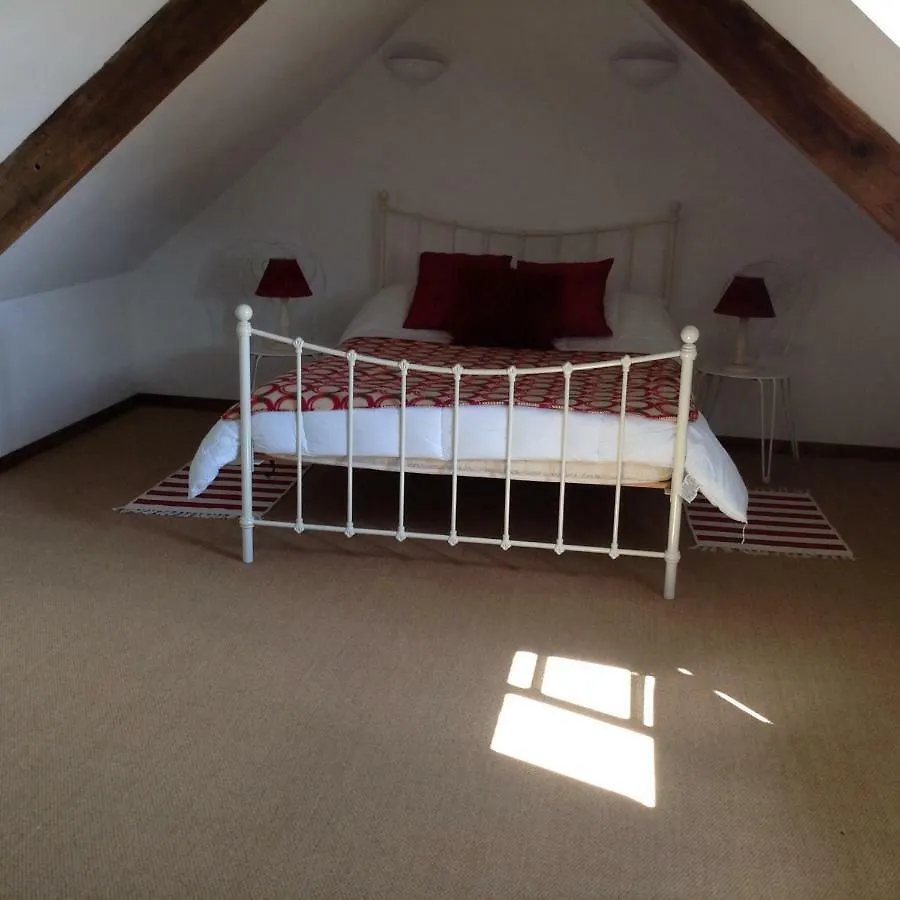 Traditional Brittany Medieval Stone Cottage Guéméné-sur-Scorff Appartement