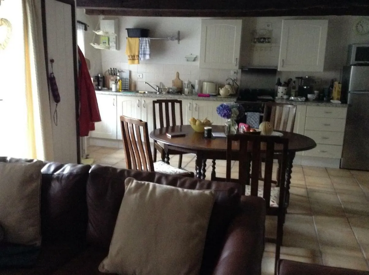 Appartement Traditional Brittany Medieval Stone Cottage Guéméné-sur-Scorff