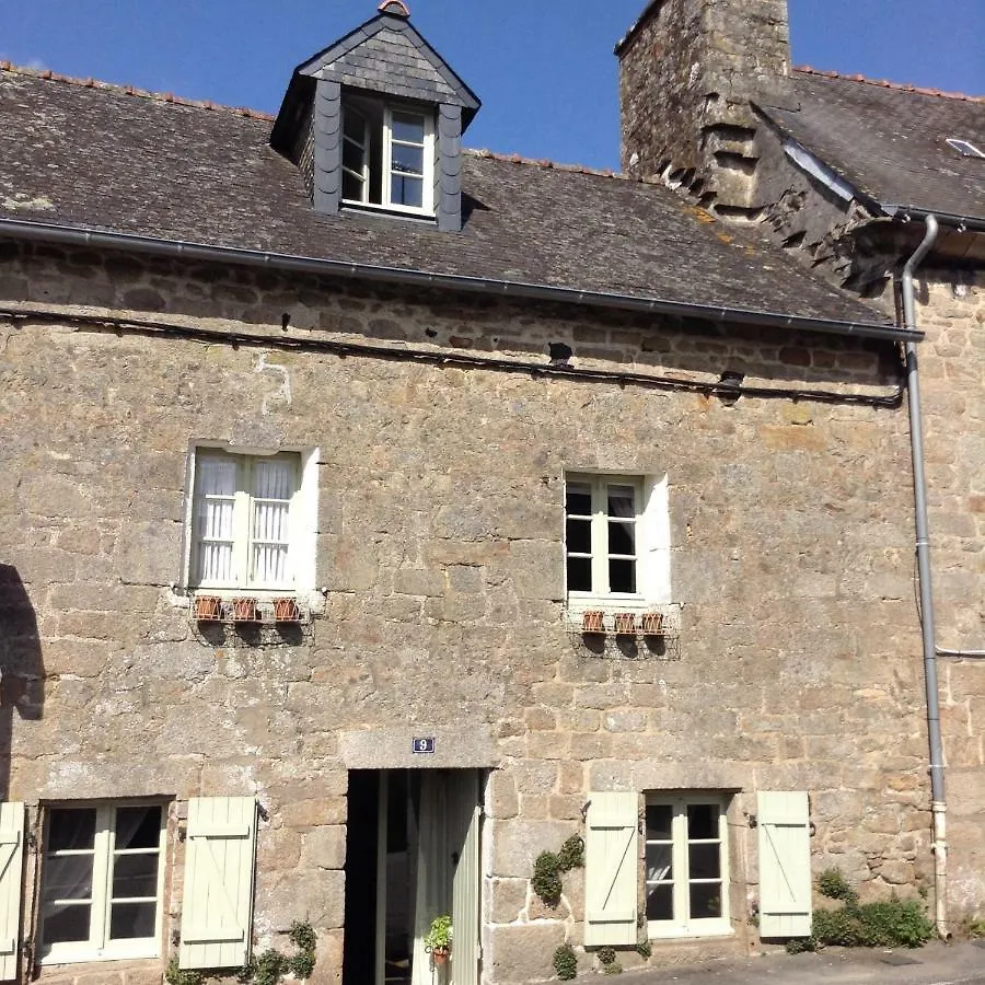 Appartement Traditional Brittany Medieval Stone Cottage Guéméné-sur-Scorff